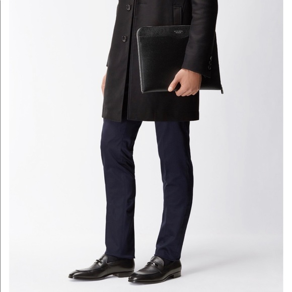 Hugo Boss - Picture 7 of 8